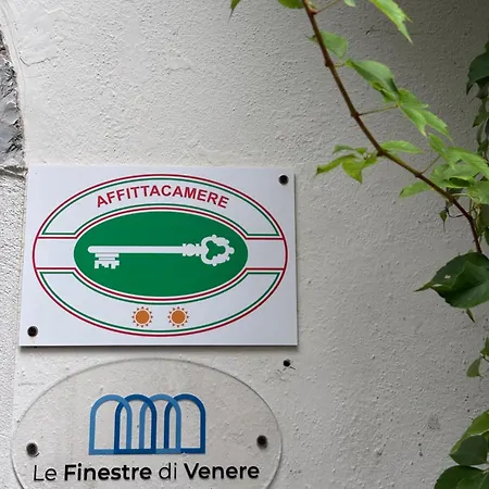 Le Finestre Veneris