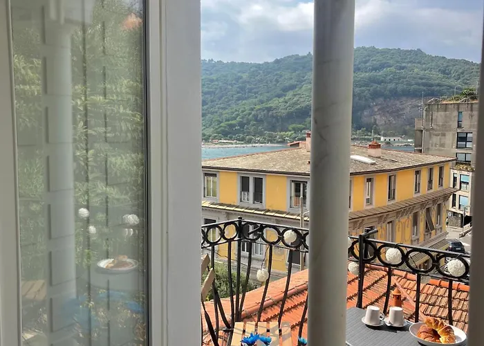 Pensionat Le Finestre Veneris Porto Venere