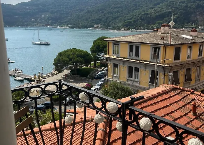Le Finestre Veneris Vendégház 4*