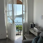 Le Finestre Veneris Porto Venere