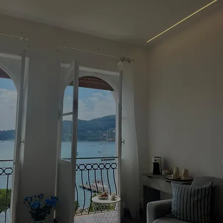 Guest house Le Finestre Veneris Porto Venere