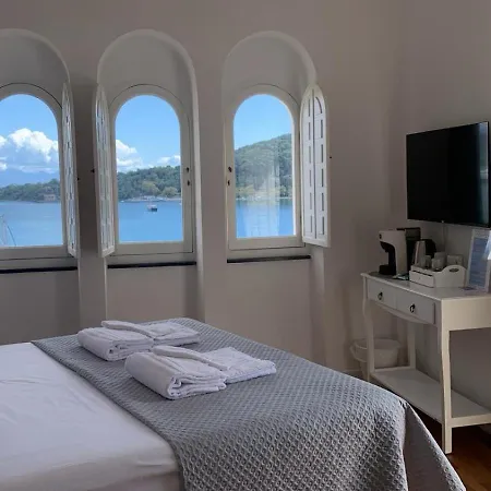Le Finestre Veneris Guest house Porto Venere