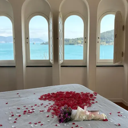 Le Finestre Veneris * Porto Venere
