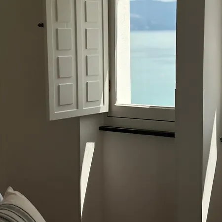 Le Finestre Veneris Porto Venere